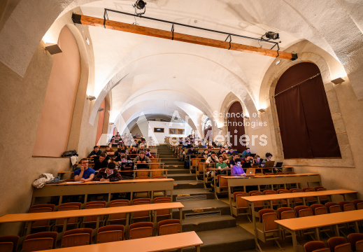 CL_amphi_III_2024_0028