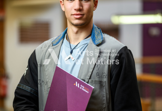 CL_portrait_2024_0005