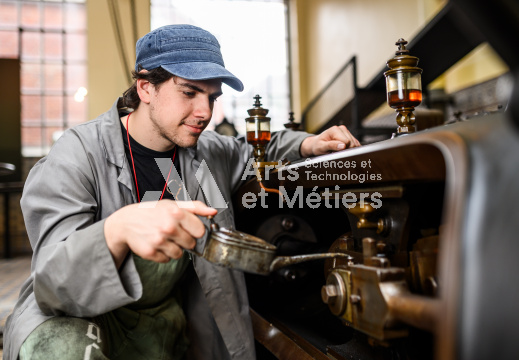 LI_machine_vapeur_2024_0012