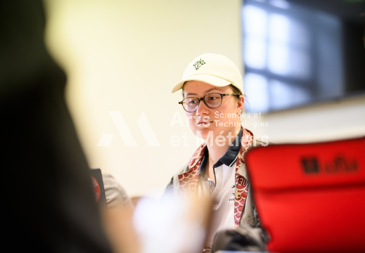 LI_salle_bezier_2024_0002