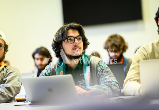LI_salle_bezier_2024_0009