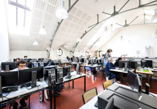 LI_salle_informatique_0003
